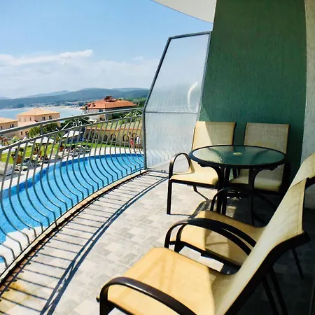 Gardenia Apartment