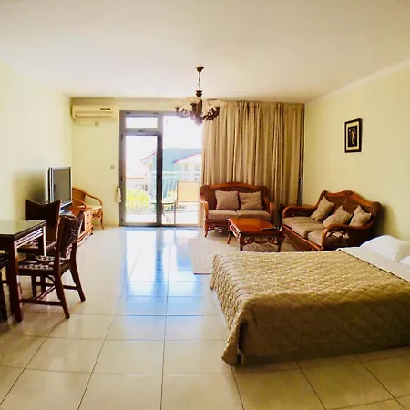 Gardenia Apartment